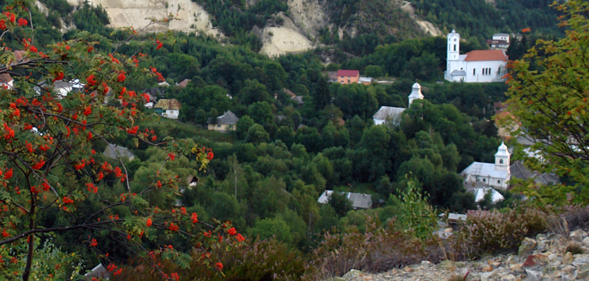 Asociația MetruCub susține campania ”Salvați Roșia Montană”